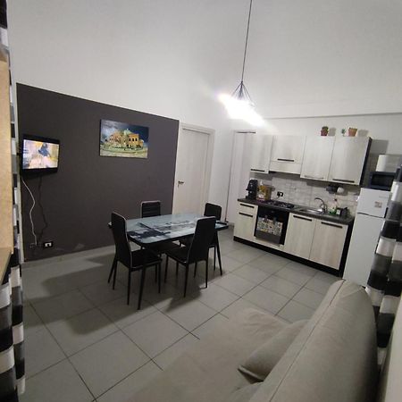 Casa Vacanze Campanella - Apartment At The Zisa باليرمو المظهر الخارجي الصورة