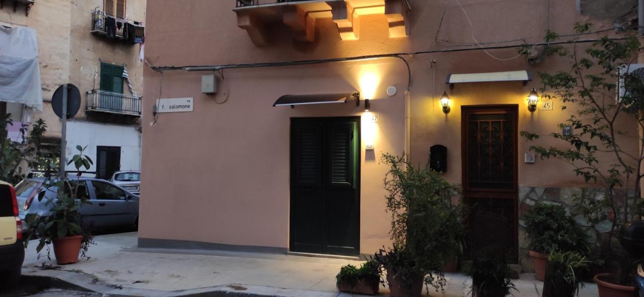 Casa Vacanze Campanella - Apartment At The Zisa باليرمو المظهر الخارجي الصورة