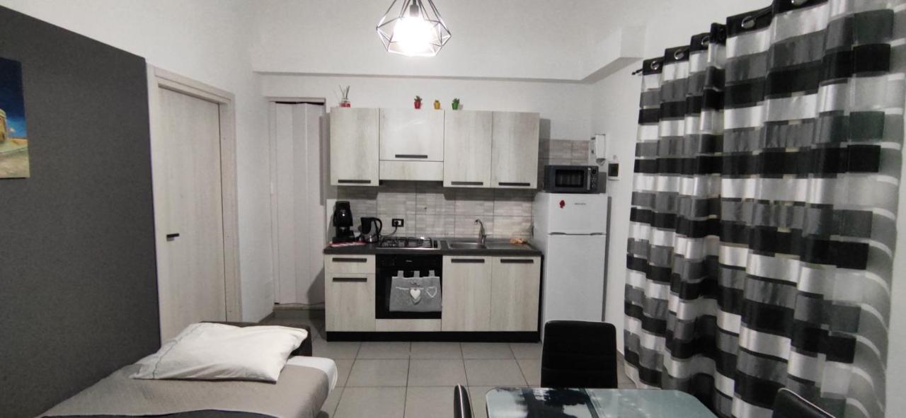 Casa Vacanze Campanella - Apartment At The Zisa باليرمو المظهر الخارجي الصورة