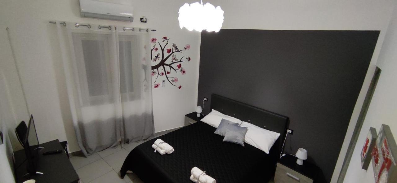 Casa Vacanze Campanella - Apartment At The Zisa باليرمو المظهر الخارجي الصورة