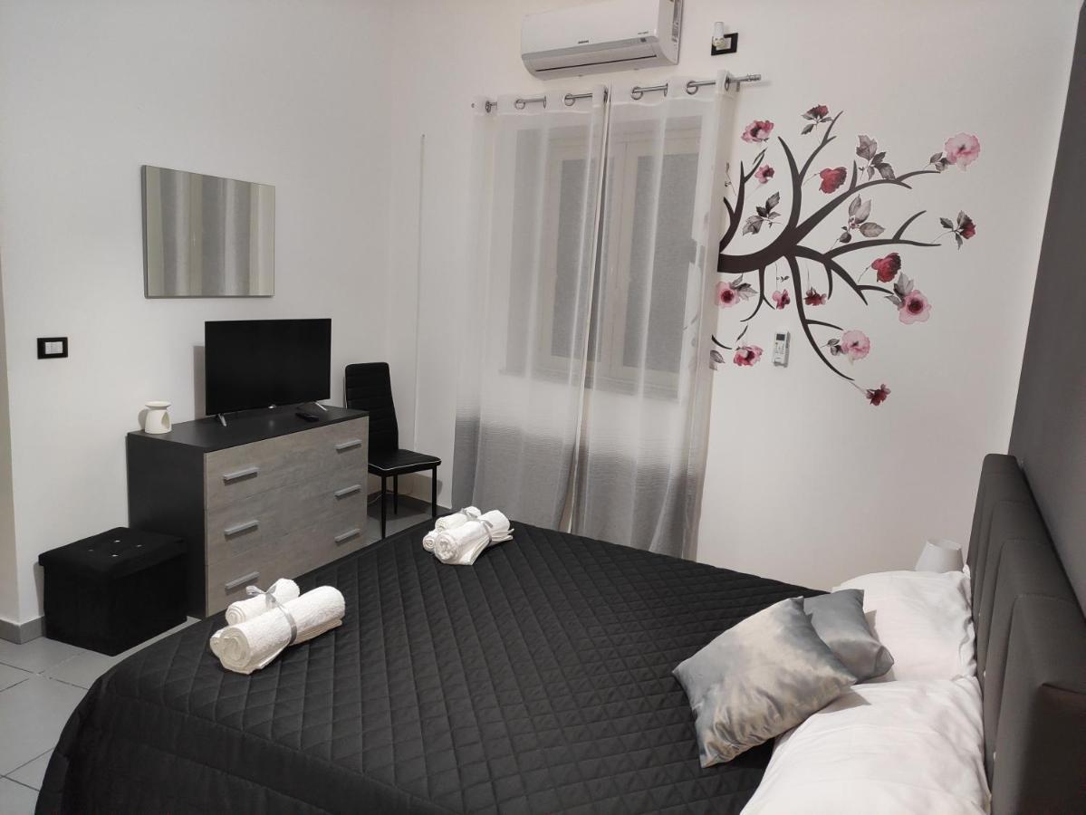 Casa Vacanze Campanella - Apartment At The Zisa باليرمو المظهر الخارجي الصورة