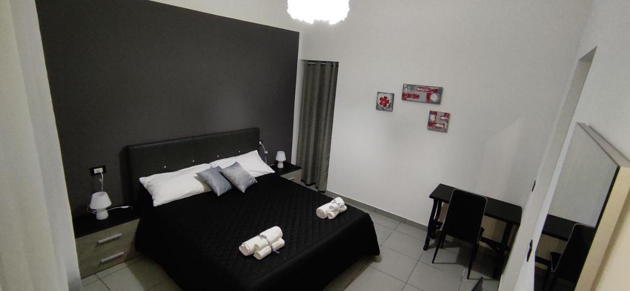 Casa Vacanze Campanella - Apartment At The Zisa باليرمو المظهر الخارجي الصورة