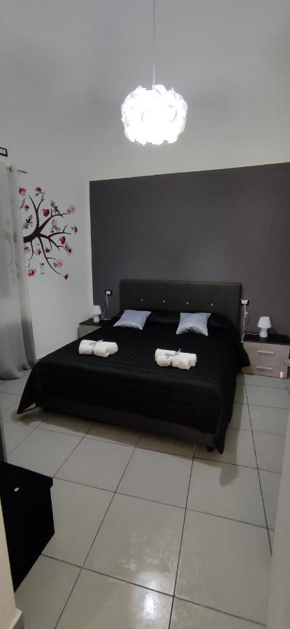 Casa Vacanze Campanella - Apartment At The Zisa باليرمو المظهر الخارجي الصورة