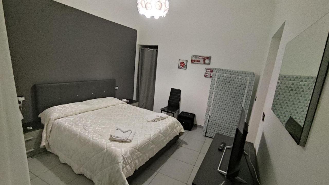 Casa Vacanze Campanella - Apartment At The Zisa باليرمو المظهر الخارجي الصورة